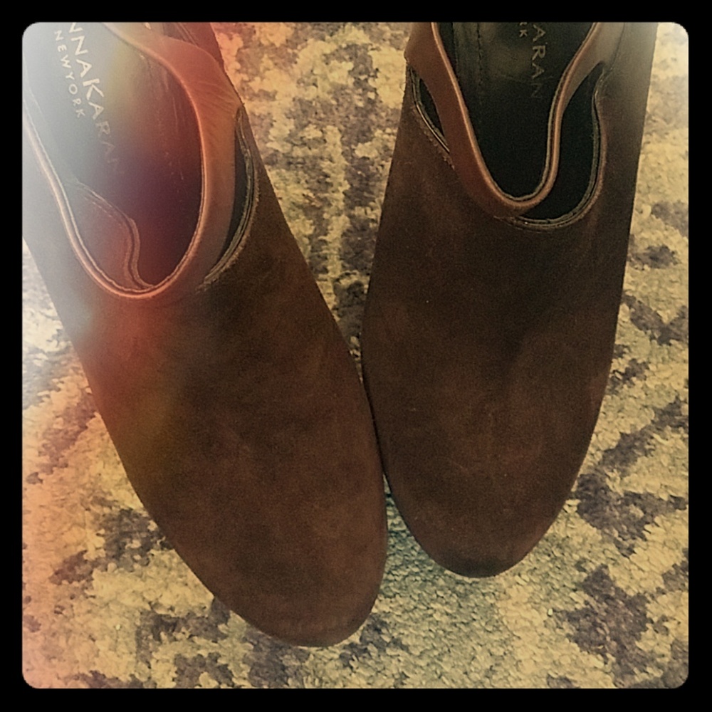 Donna Karan 7 & half heels